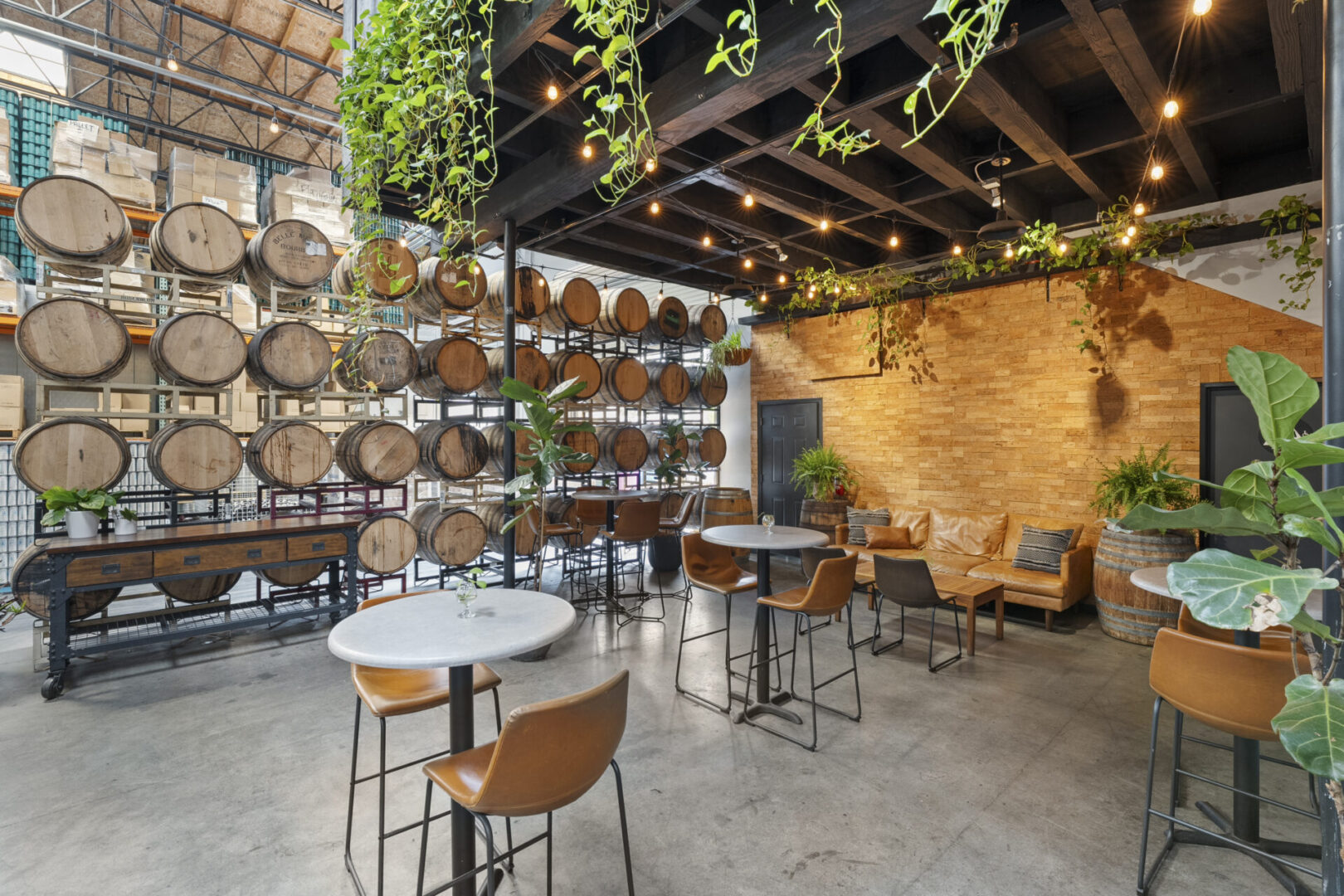 vista-barrel-lounge