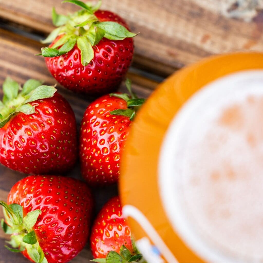 Sunset Crush with Strawberries & Vanilla