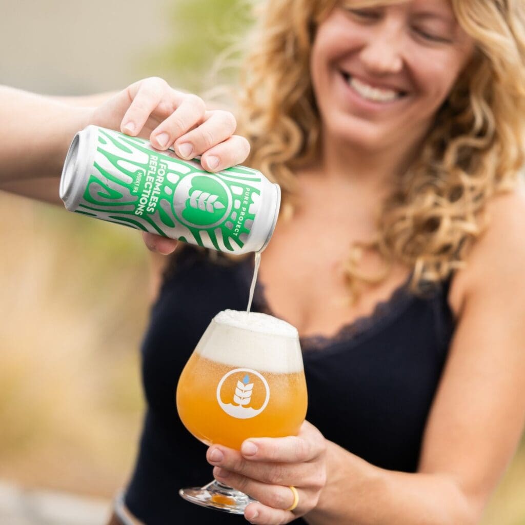 Can and pour of Formless Reflections